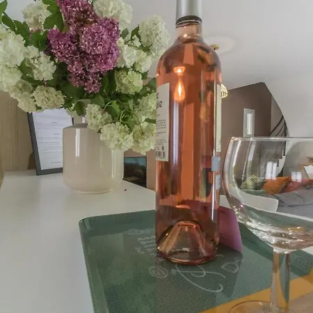 Les De Castel - Les Frenes Ferienhaus