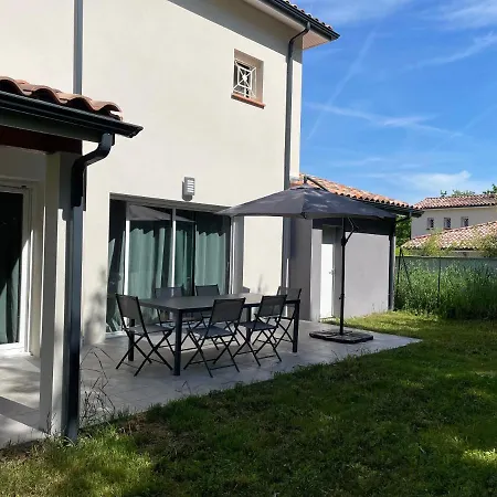 Les De Castel - Les Frenes *