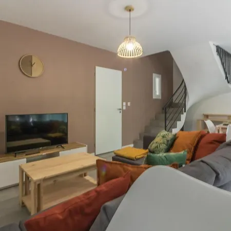 Les De Castel - Les Frenes Ferienhaus *