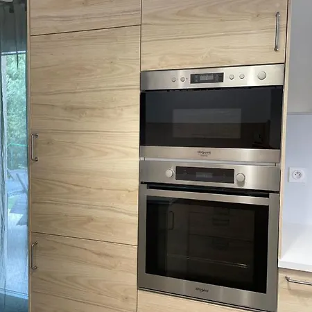 Tatil Evi Les De Castel - Les Frenes